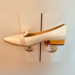 Elegant Cole Haan Shoes with Unique Heel Design